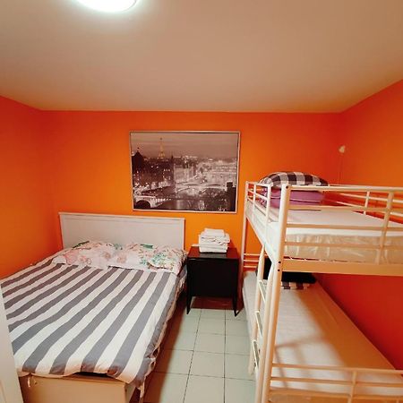 Reu-Nid Vandrarhem Paris Exteriör bild