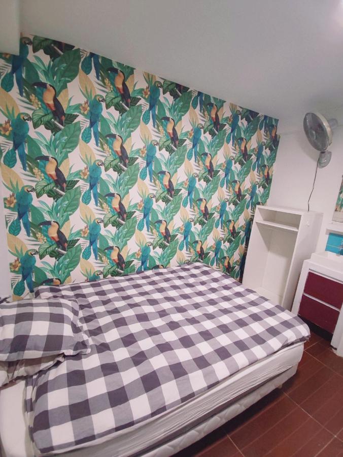 Reu-Nid Vandrarhem Paris Exteriör bild
